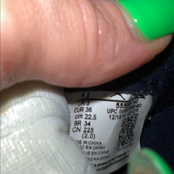 Obsidian AJ1 size 5.5 used like new condition - Picture 6 of 6